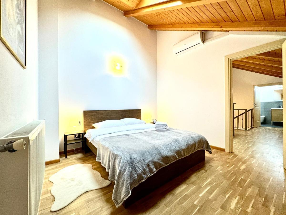 The Loft Apartment Timisoara Ngoại thất bức ảnh