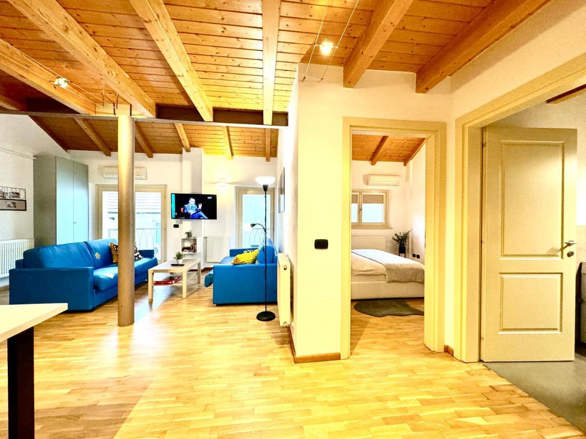 The Loft Apartment Timisoara Ngoại thất bức ảnh