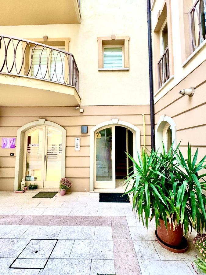 The Loft Apartment Timisoara Ngoại thất bức ảnh