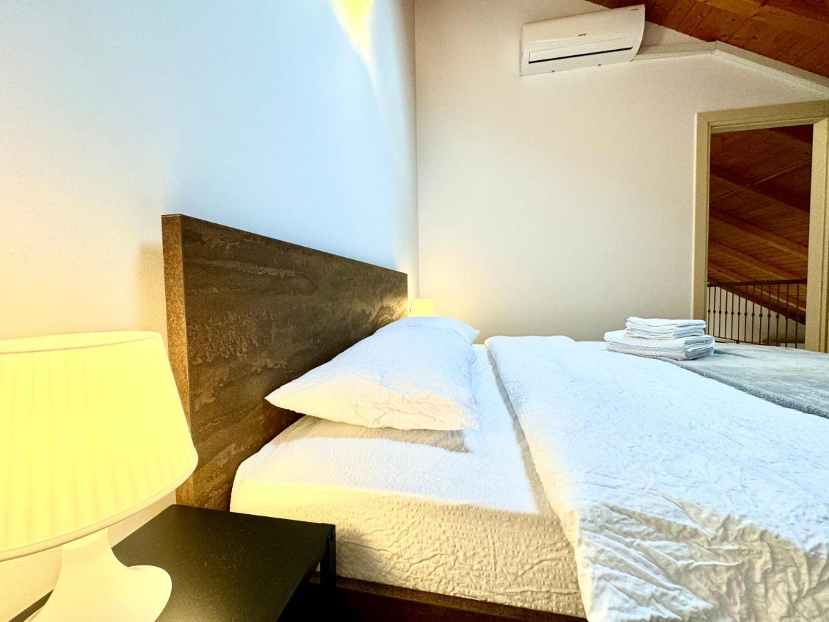 The Loft Apartment Timisoara Ngoại thất bức ảnh