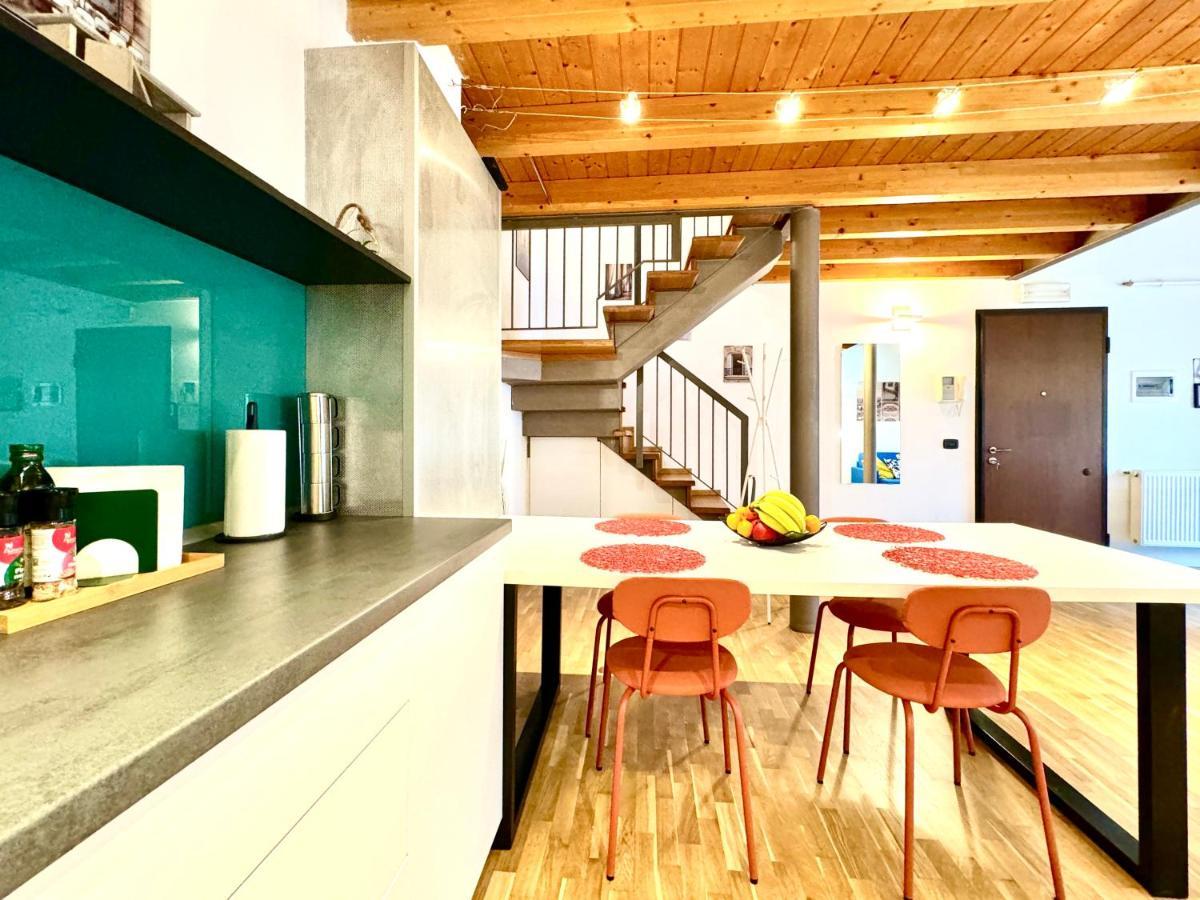 The Loft Apartment Timisoara Ngoại thất bức ảnh
