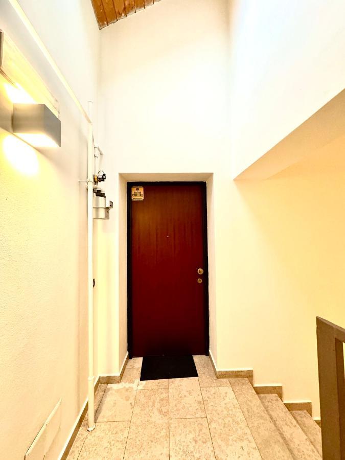 The Loft Apartment Timisoara Ngoại thất bức ảnh