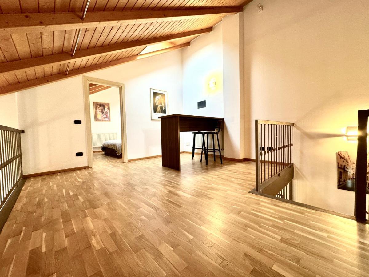 The Loft Apartment Timisoara Ngoại thất bức ảnh