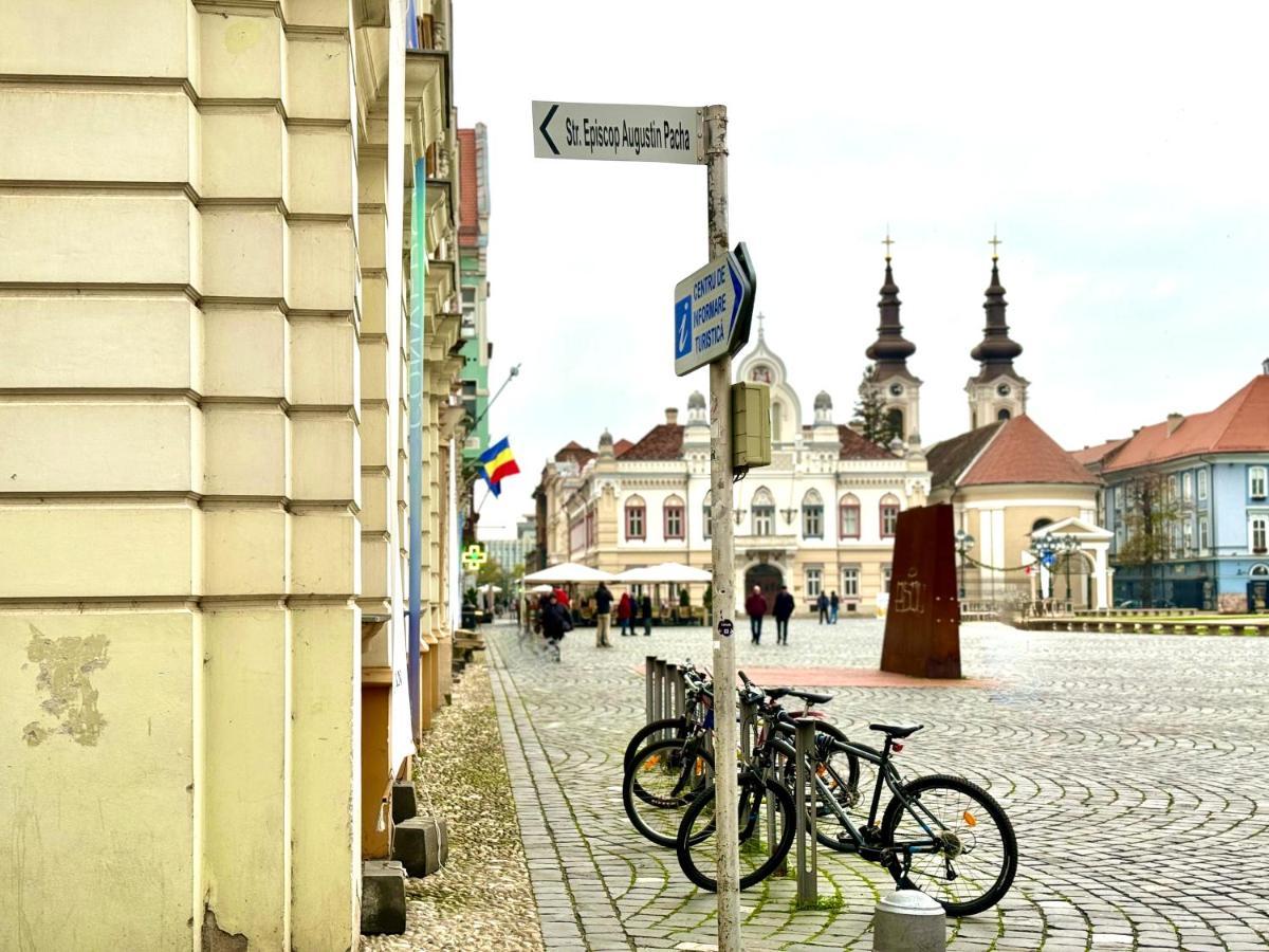 The Loft Apartment Timisoara Ngoại thất bức ảnh